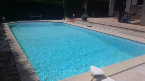 Villa 7 pièce(s) 152 m2 avec piscine chauffée