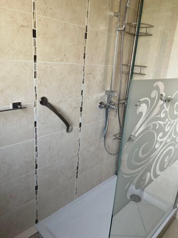Villa 7 pièce(s) 152 m2 avec piscine chauffée