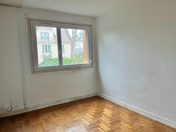 Appartement Maisons Laffitte 3 pièce(s) 68.60 m2 - Cuvier €395 000 ** - Référence 4560