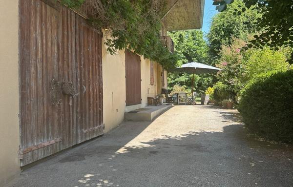 Propriété rénovée avec vue panoramique