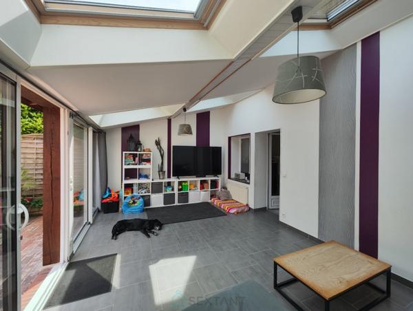 Charmante maison proche écoles et lycée  Jardin & terrasse