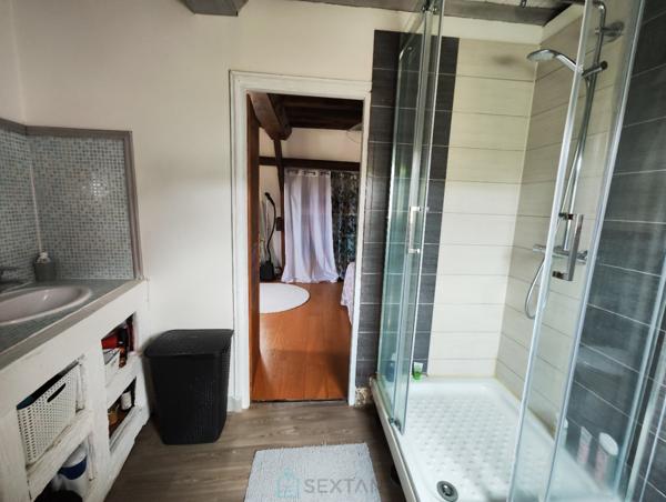 Charmante maison proche écoles et lycée  Jardin & terrasse