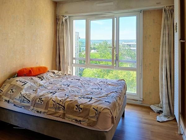 Spacieux 4P 101M2 à qqs mn à pied de la Gare RER de Cergy-Préfecture
