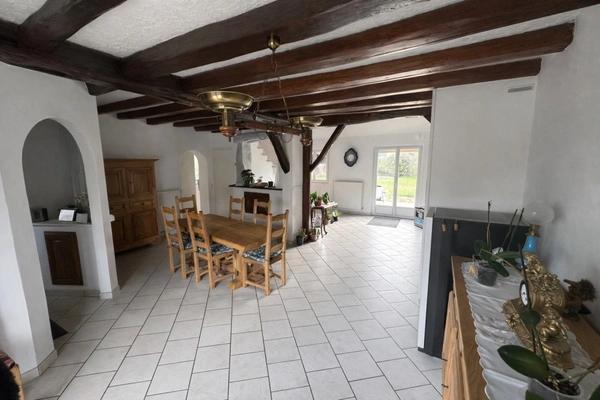 Maison familiale 170 m² – 4 chambres – Grand terrain – DPE B