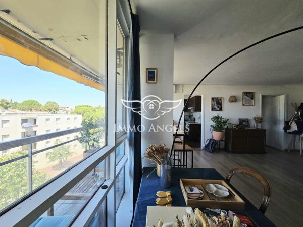T3 LUMINEUX ESPRIT 70’S, BALCON XL & VUE DÉGAGÉE MONTPELLIER CŒUR DE VILLE