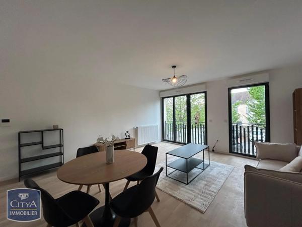 Appartement à louer 2 pièces 43.6m² Étampes (91150)
