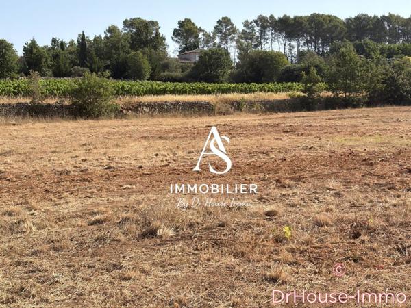 Terrain à vendre de 1 103 m²