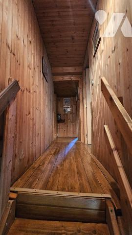 LA BIOLLE, corps de ferme de 112m2 au calme avec 9 000m2 de terrain agricole NON LOUE