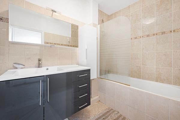 Paris 16 - Spacieux 4 pièces meublé dans la rue la plus prisée de Passy