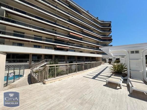 Appartement à louer 3 pièces 97.2m² Le Cannet (06110)