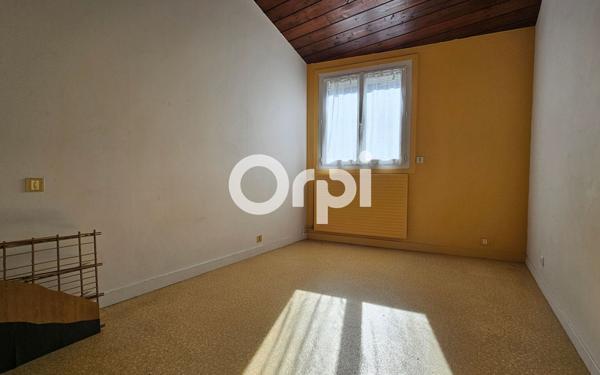 Maison à vendre    4 pièces • 141 m2 Ceyrat