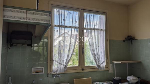 Maison sur Terrain 1063 m2 zone UDa CENTRE VILLE Achères Achères (78260)