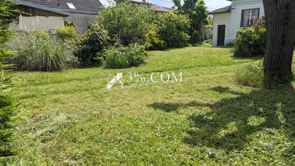 Maison sur Terrain 1063 m2 zone UDa CENTRE VILLE Achères Achères (78260)