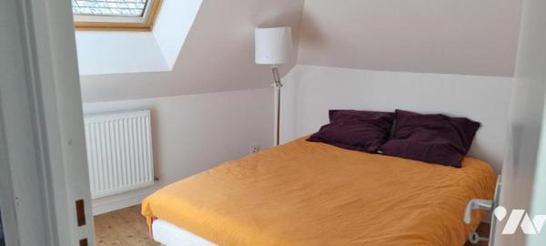 LA GUERCHE DE BGNE - Plein-centre-Maison atypique avec jardin