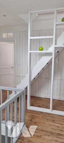 LA GUERCHE DE BGNE - Plein-centre-Maison atypique avec jardin