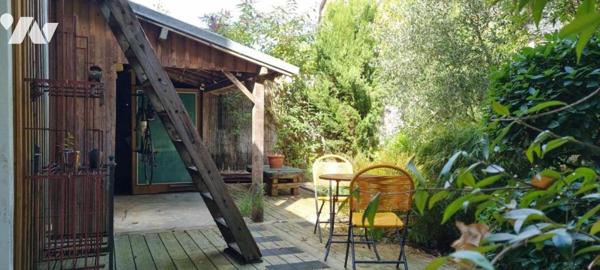 LA GUERCHE DE BGNE - Plein-centre-Maison atypique avec jardin