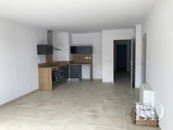 BEL APPARTEMENT SUR LES HAUTEURS DE COLLIOURE