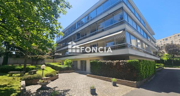 À vendre Appartement 4 pièces 105.73 m² - Saint-germain-en-laye 78100