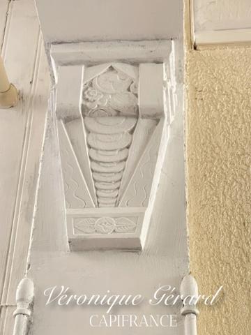 IDEAL Famille ou Investisseurs Maison en Pierre avec cours, jardin et grange