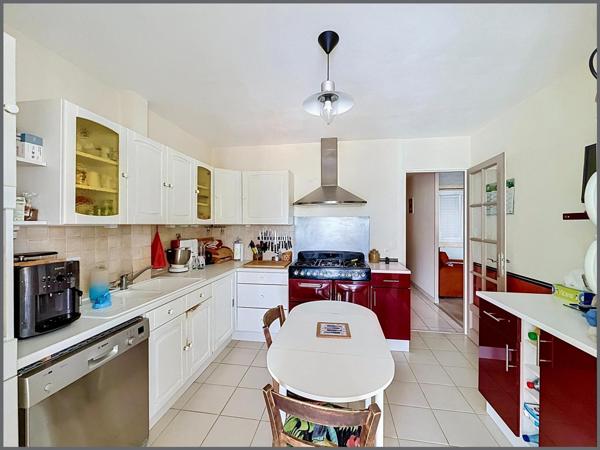 Maison 4 chambre, grand terrain