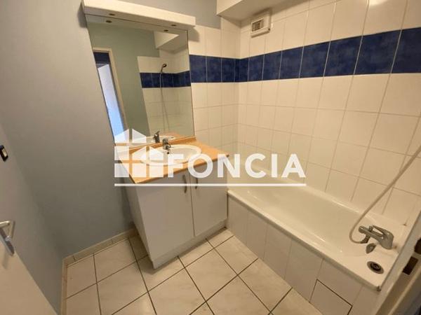 Location Appartement 2 pièces 38 m² - BATIMENT A Agen 47000