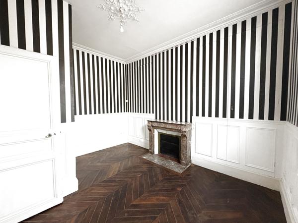 Pacy-sur-Eure (27120) Charmante maison bourgeoise de centre ville