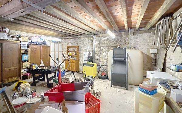 Maison à vendre    5 pièces •  Chabris