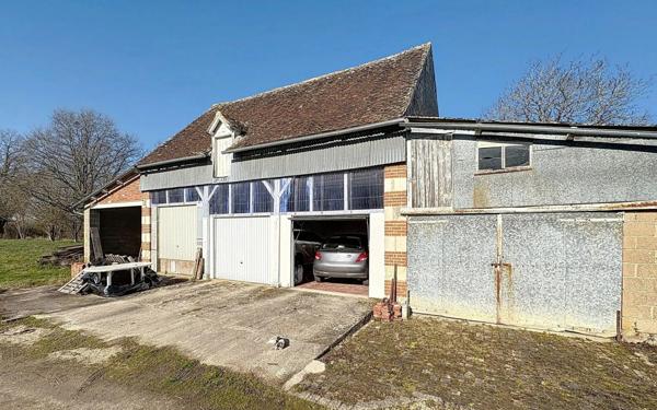 Maison à vendre    5 pièces •  Chabris