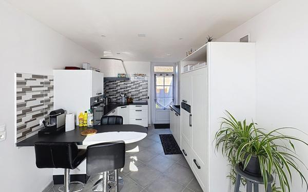 Maison à vendre    5 pièces •  Chabris