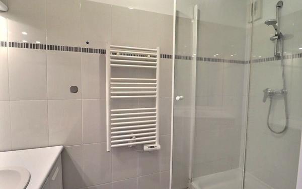 Appartement à vendre    3 pièces • 67,09 m2 Viroflay