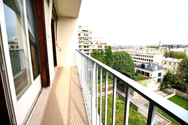 Appartement 4 pièces lumineux avec vue sur Paris à Bécon, Courbevoie
