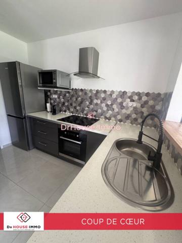Appartement à louer 3 pièces de 70 m²