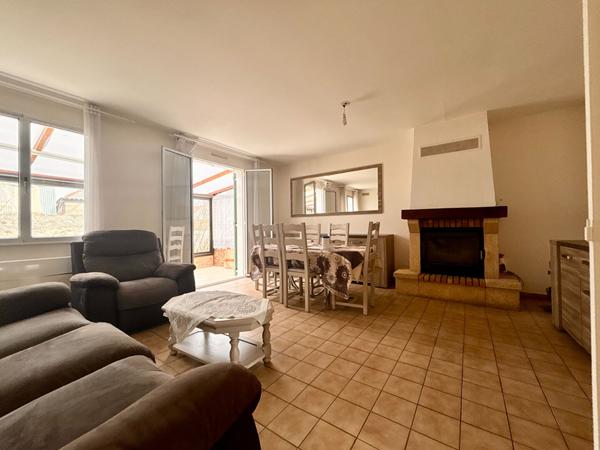 Maison à vendre à Mitry Mory - 3 chambres, bon état