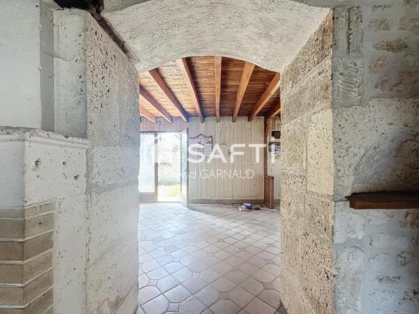 Ensemble immobilier avec charme de l’ancien à 15 minutes d’Angoulême