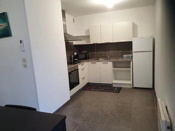 Vente Immeuble 15 pièces 303 m2 à Port-de-Bouc