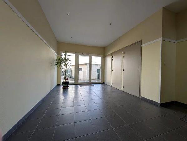 Vente Immeuble 15 pièces 303 m2 à Port-de-Bouc