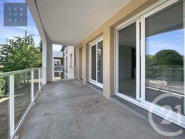 Appartement à vendre  3 pièces - 66,30 m 2   TROYES  - 10