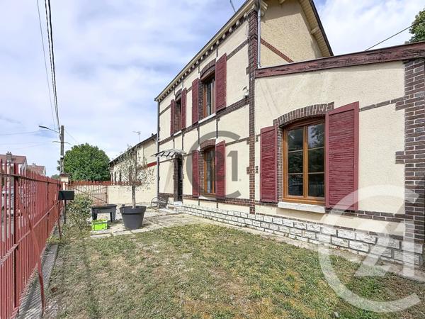 Appartement à vendre  3 pièces - 66,30 m 2   TROYES  - 10