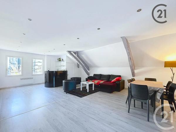 Appartement à vendre  3 pièces - 66,30 m 2   TROYES  - 10