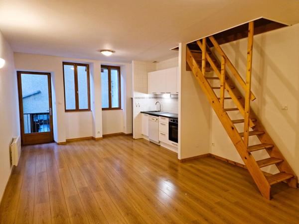 Appartement La Rochette 3 pièce(s) 73.66 m2