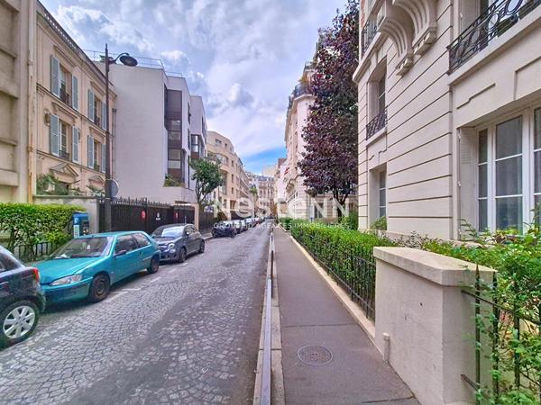STUDIO PARIS 16 - 1 pièce(s) - 12,71 m2; Spécial investissement locatif, Passy, Ranelagh, Mozart, studette, chambre de service, pied-à-terre, premier achat