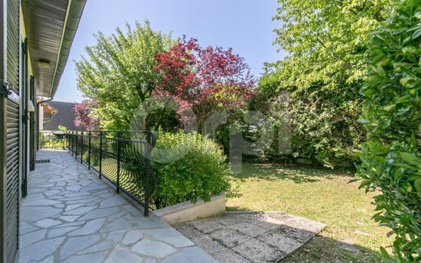 Maison à vendre    8 pièces •  Ormesson-sur-Marne