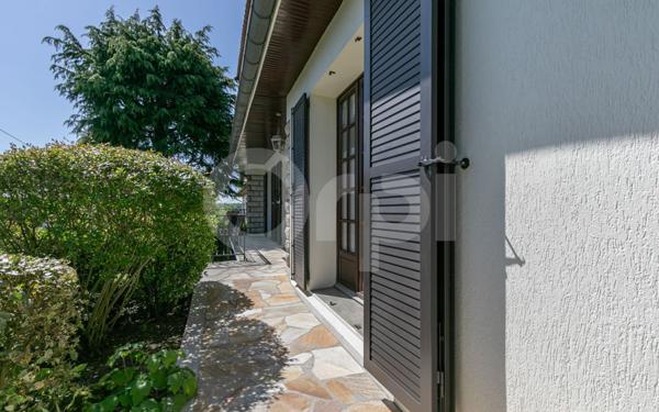 Maison à vendre    8 pièces •  Ormesson-sur-Marne