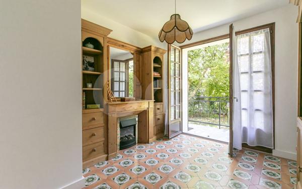 Maison à vendre    8 pièces •  Ormesson-sur-Marne