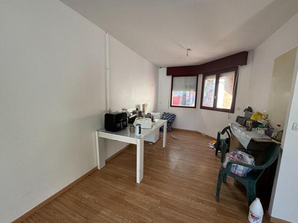 Maison Lille 5 pièce(s) 96 m2, 4 chambres + jardin +garage à  Lille secteur Moulins