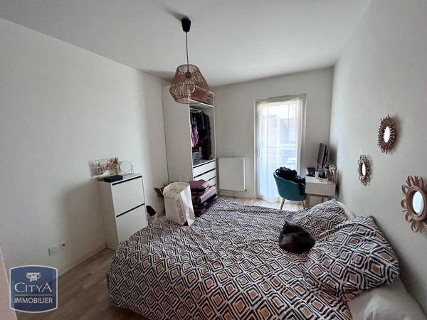 Appartement à louer 2 pièces 42.1m² Joué-lès-Tours (37300)