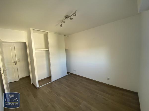 Appartement à louer 4 pièces 105.55m²