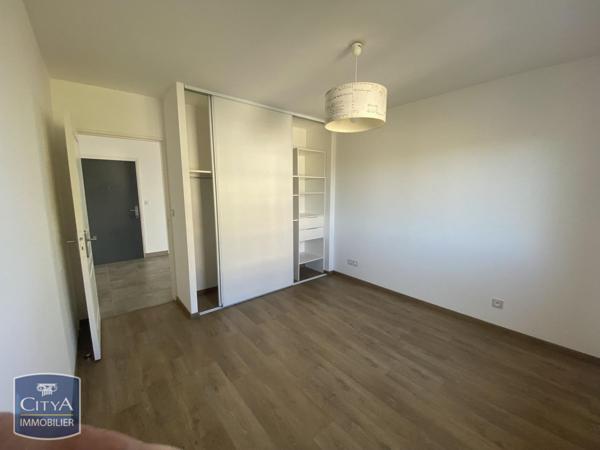 Appartement à louer 4 pièces 105.55m²