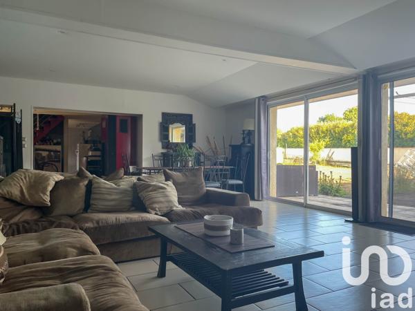 Maison à vendre 5 pièces 162 m² Anglars-Saint-Félix