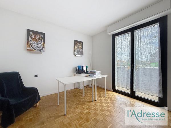 31780 Castelginest maison de ville type loft.